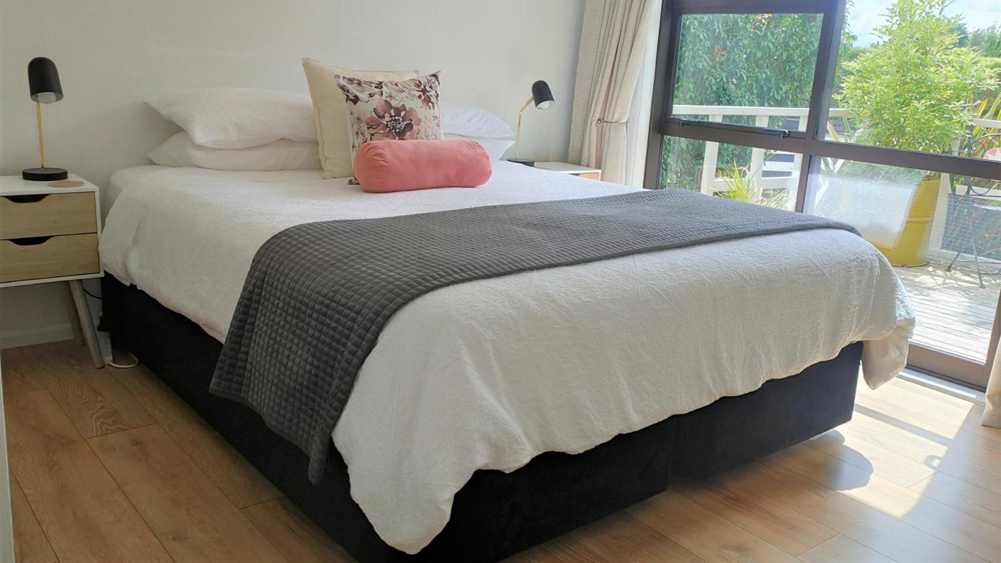 Tui Cottage Martinborough Esterno foto