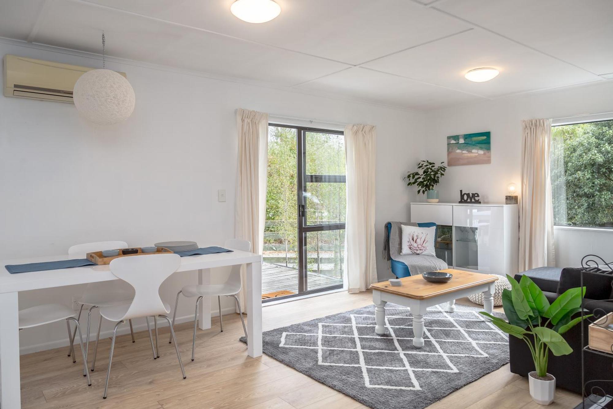 Tui Cottage Martinborough Esterno foto